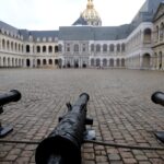 Army museum Les Invalides Paris Guide