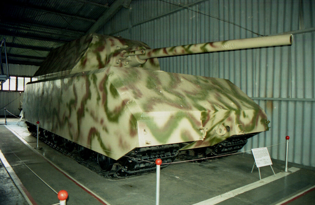 PzKpfw Panzer VIII Maus WW2 German tank, Kubinka museum