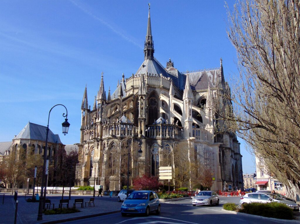 Reims Cathedral, private Champagne tours from Paris