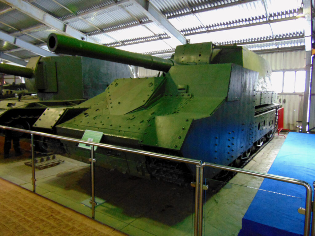 SU-14 soviet assault gun in Kubinka tank museum Hall N1 