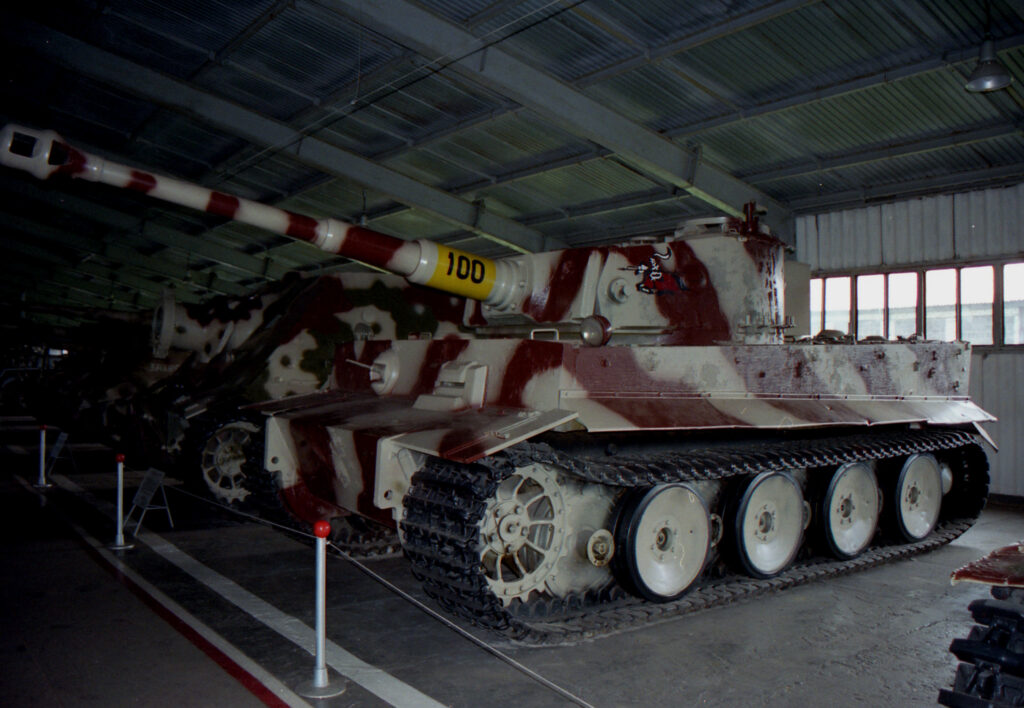 Tiger 1 Panzerkampfwagen VI Ausf. E, Kubinka tank museum archives 2003