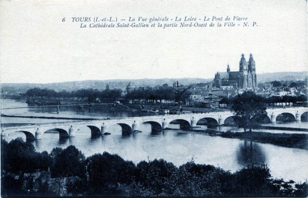 Loire Valley castles, Tours